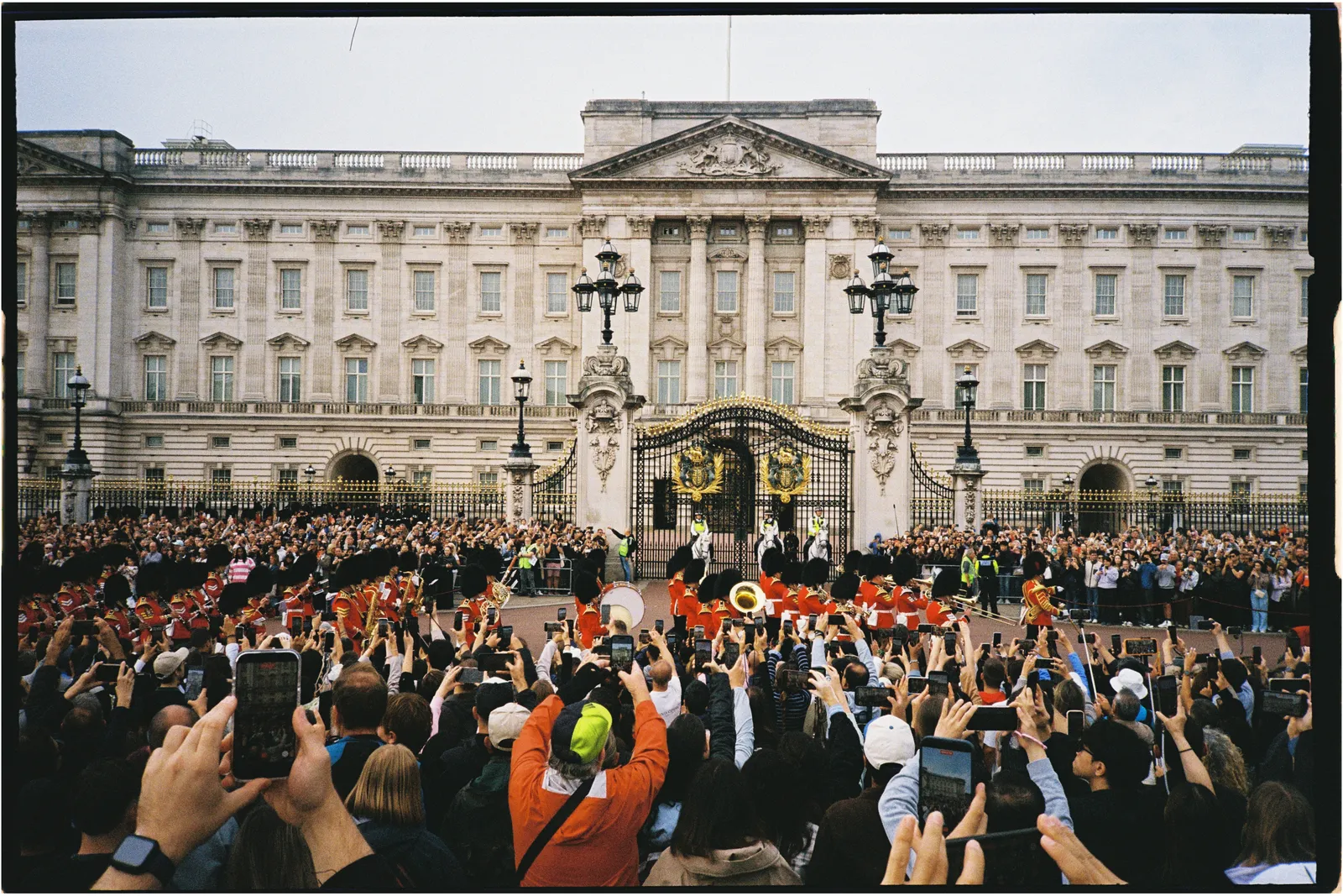 Film photograph shot on Kodak UltraMax 400 with a Konica Big Mini BM-201 by Zigao Wang