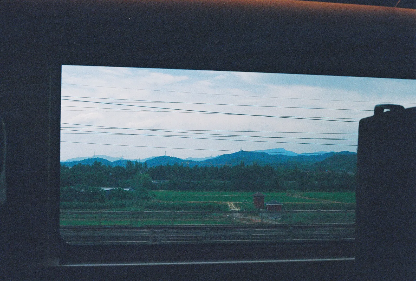 Film photograph shot on Kodak UltraMax 400 with a Canon AE-1 Program by Zigao Wang