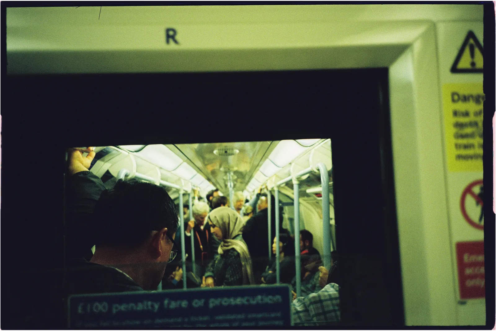 Film photograph shot on Kodak UltraMax 400 with a Konica Big Mini BM-201 by Zigao Wang