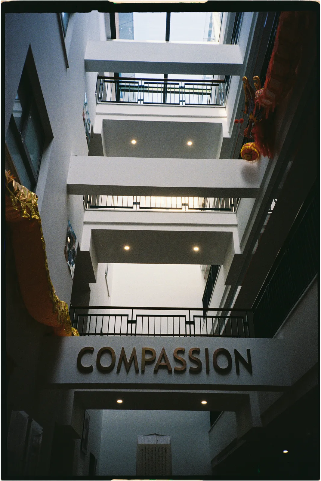 Film photograph shot on Kodak UltraMax 400 with a Konica Big Mini BM-201 by Zigao Wang