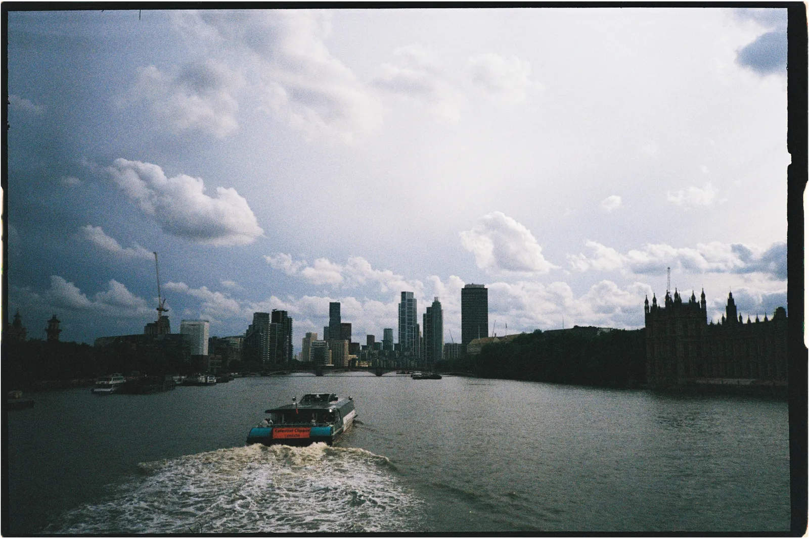Film photograph shot on Kodak UltraMax 400 with a Konica Big Mini BM-201 by Zigao Wang