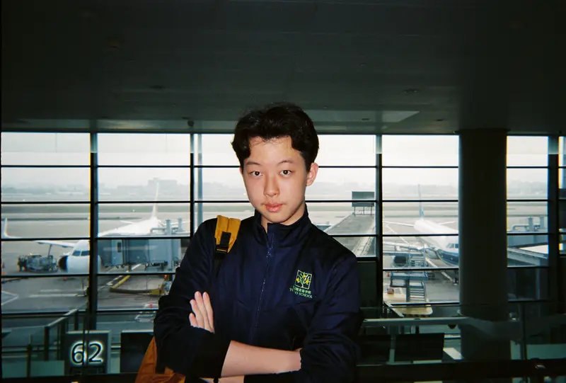 Film photograph shot on Fujicolor 400 with a Fujifilm QuickSnap Flash 400 by JJ Wang
