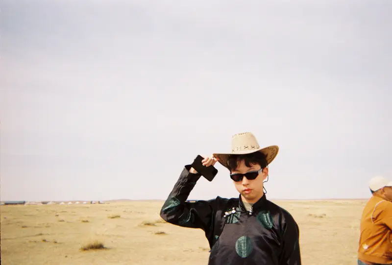 Film photograph shot on Fujicolor 400 with a Fujifilm QuickSnap Flash 400 by JJ Wang