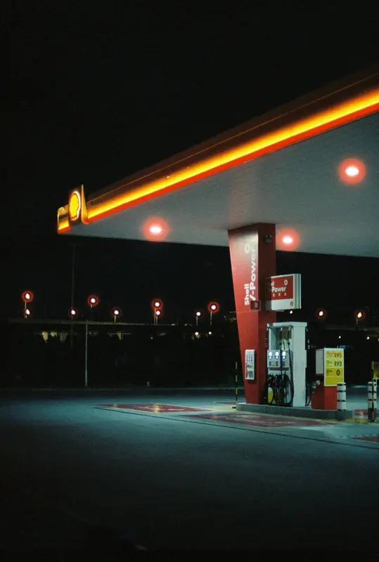 Film photograph shot on CineStill 800T with a Nikon F4 by myrh