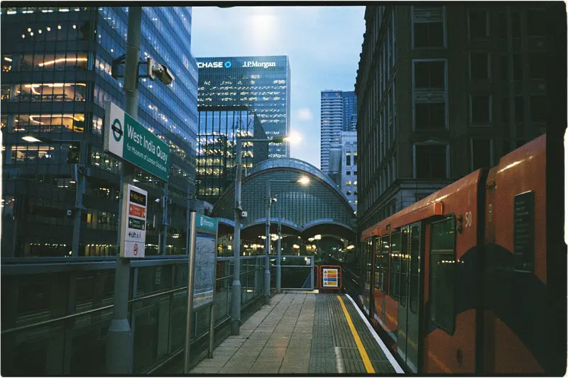 Film photograph shot on Kodak UltraMax 400 with a Konica Big Mini BM-201 by Zigao Wang
