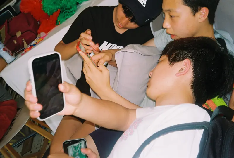 Film photograph shot on Kodak Gold 200 with an Olympus Mju-I by CJ Liu