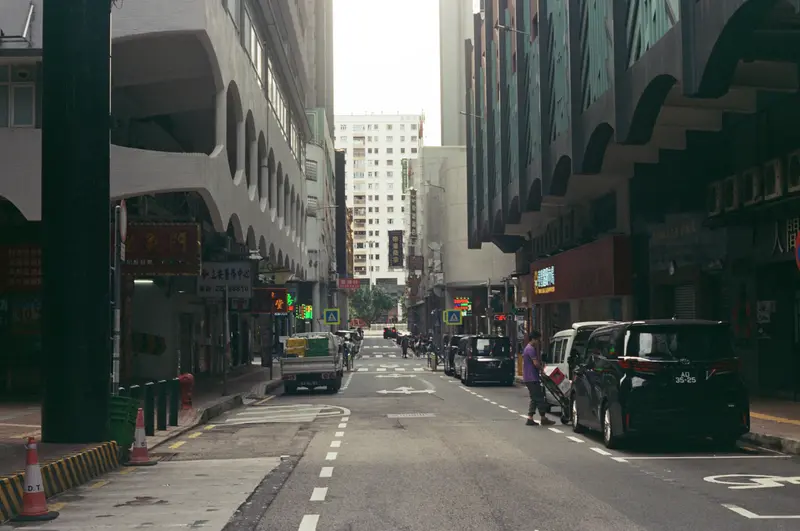 Film photograph shot on Kodak Vision3 250D with a Canon AE-1 Program by Zigao Wang