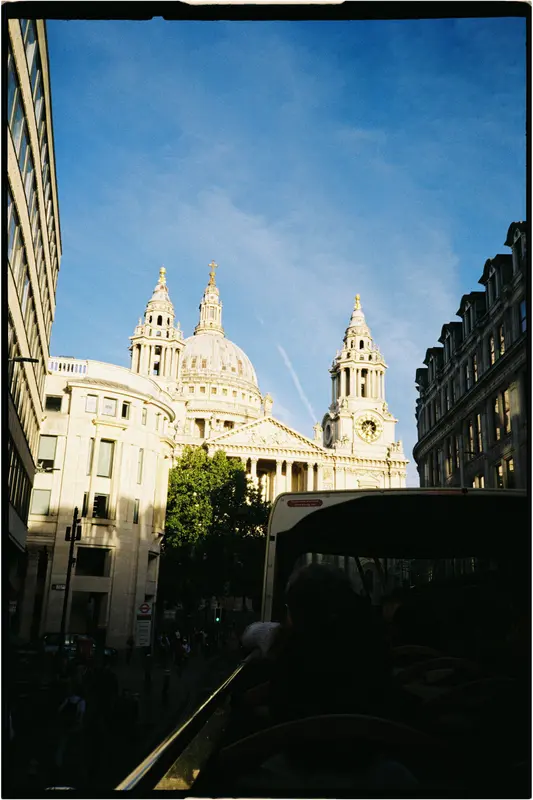 Film photograph shot on Kodak Gold 200 with a Konica Big Mini BM-201 by Zigao Wang