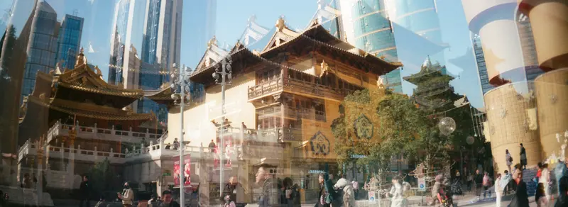 Film photograph from the roll Kodak UltraMax 400 · Lomography Sprocket Rocket