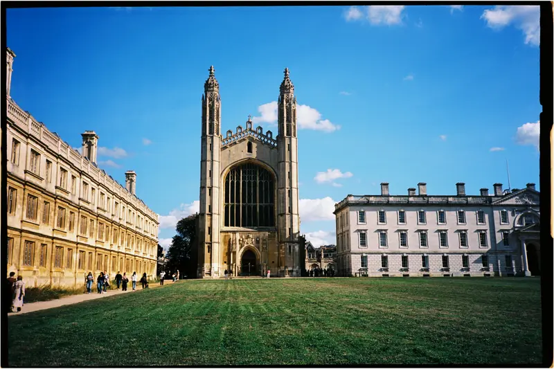 Film photograph from the roll Kodak Ektar 100 · Konica Big Mini BM-201