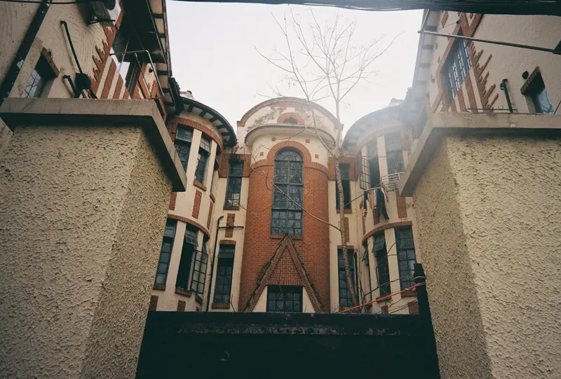 Film photograph from the roll Kodak Gold 200 · Kodak Snapic A1