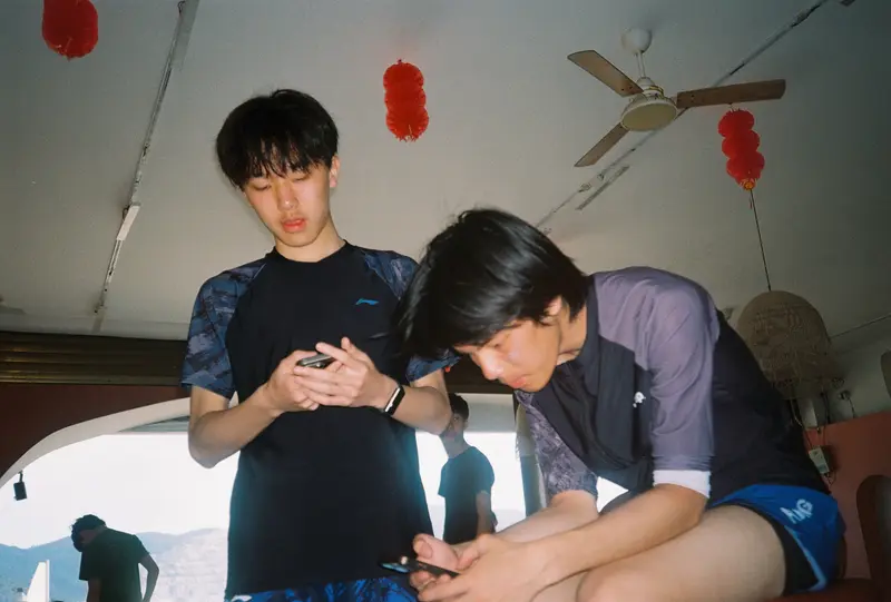 Film photograph shot on Kodak Gold 200 with an Olympus Mju-I by CJ Liu